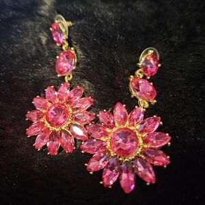 Elegant Pink Floral Earrings